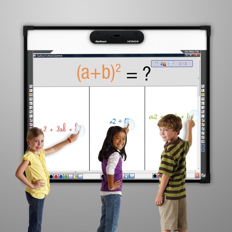 Tableau Blanc Interactif HITACHI Starboard FX-TRIO à 79E1