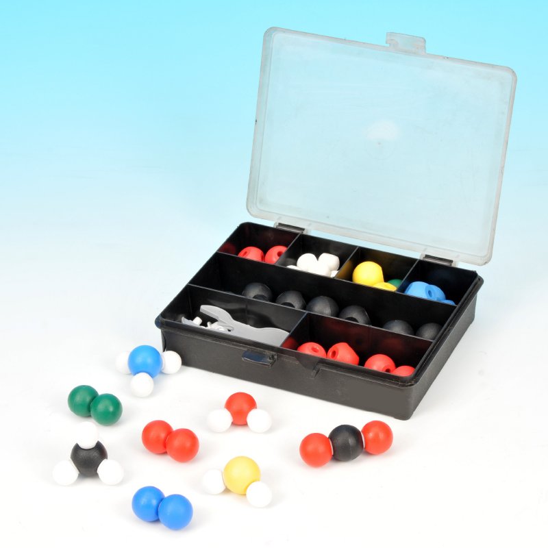 Modèles moléculaires compacts 37 atomes