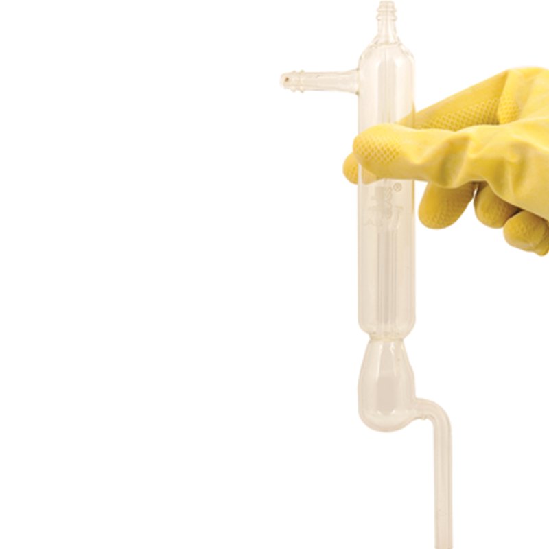 Trompe à eau en verre